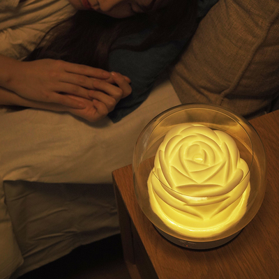 La flor del humectador del difusor 400ml del aceite del aroma de la luz de la noche del ED forma blanco