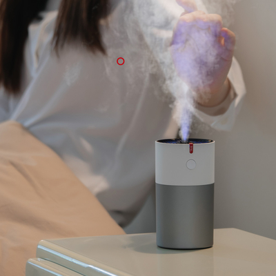 Espray de agua de escritorio ultrasónico de la niebla del coche del humectador del aire de 220ml USB